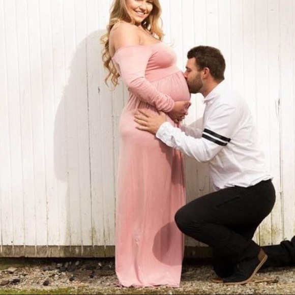 Maternity Dress - Picture 3 of 4